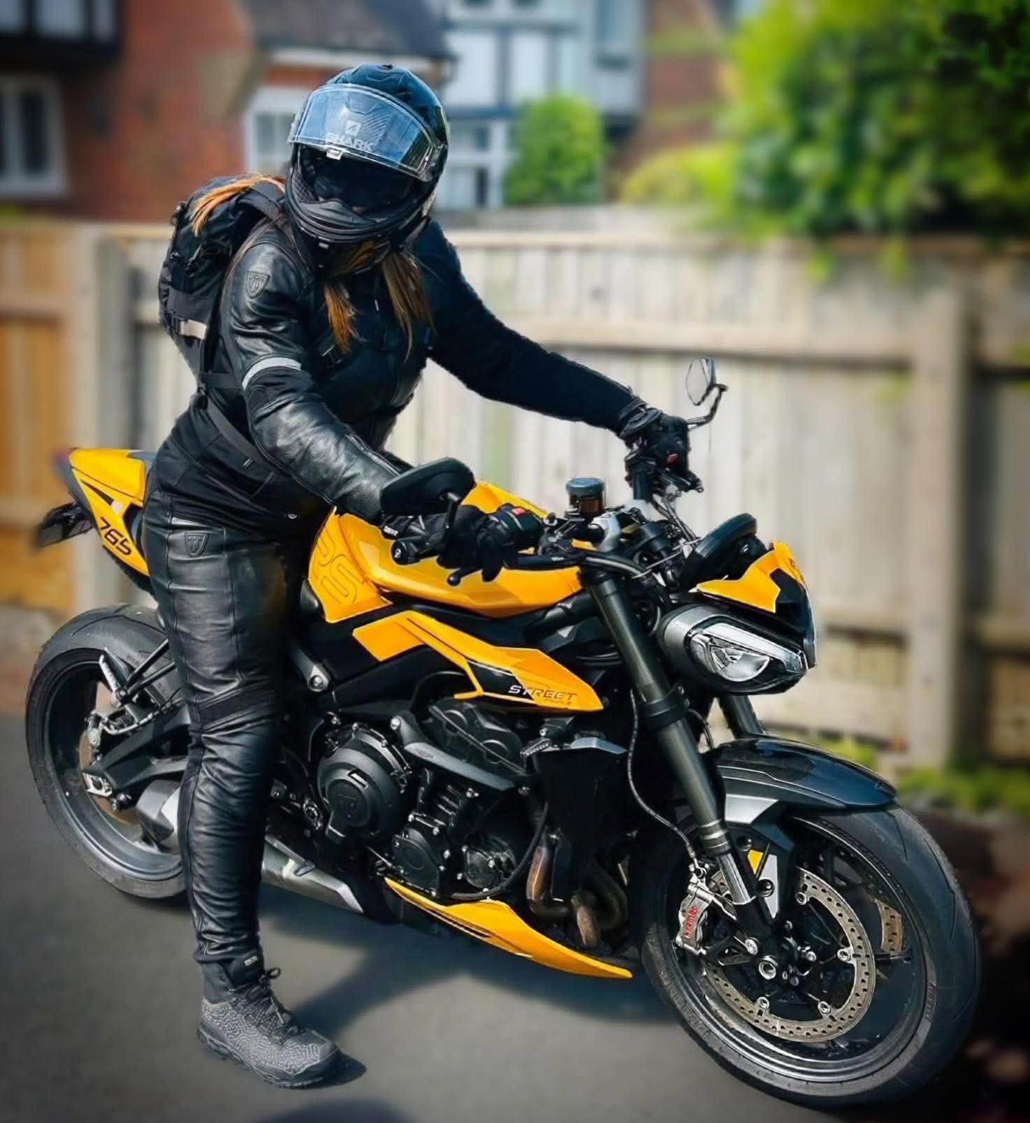 Welcome to Women on 2 Wheels